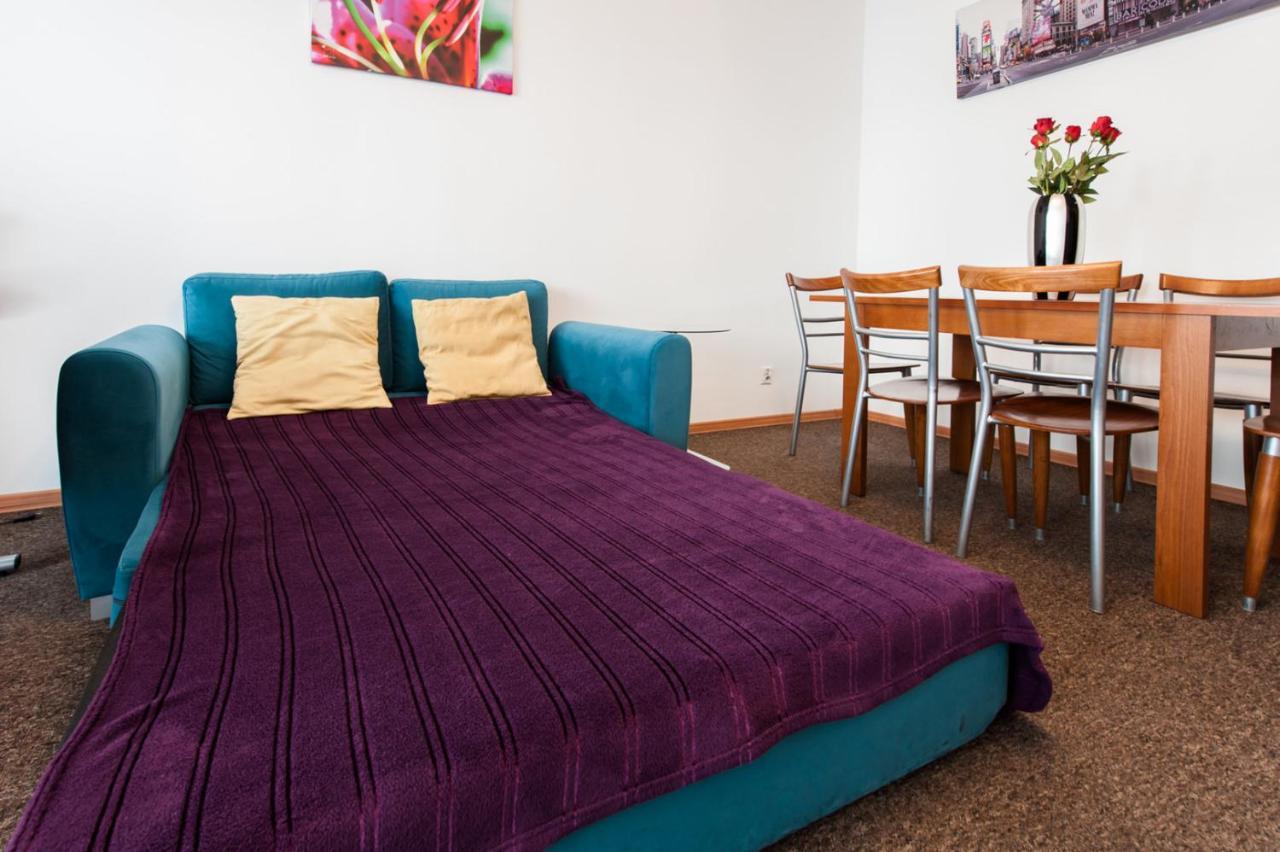 Apartamento Superapart Banderii 4 Varsovia Exterior foto