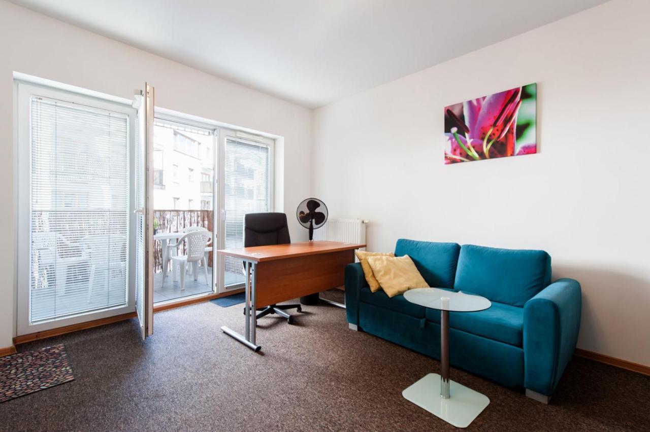 Apartamento Superapart Banderii 4 Varsovia Exterior foto